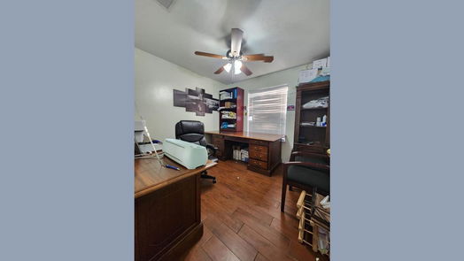 Houston 1-story, 4-bed 5643 Santa Christi Drive-idx