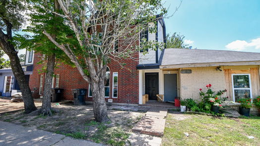 Houston 2-story, 3-bed 5241 Ridgevan Drive-idx