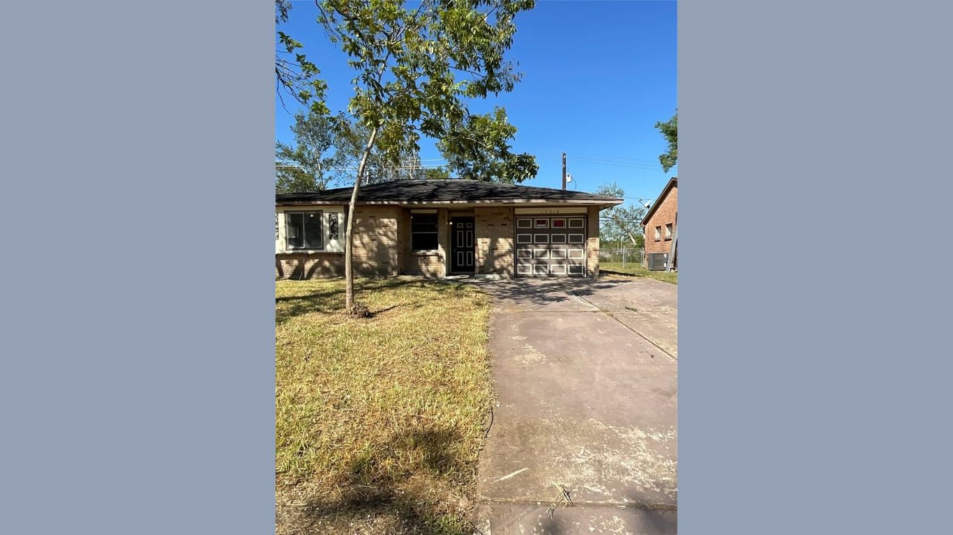 Houston 1-story, 3-bed 15318 Corsair Road-idx