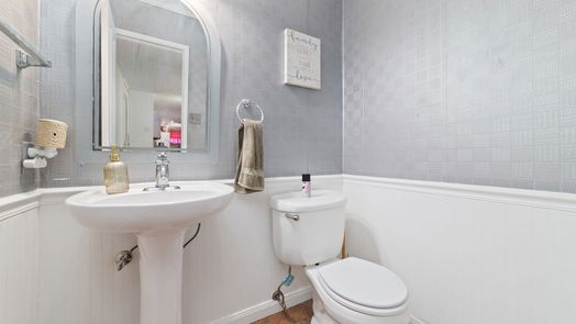 Houston 1-story, 4-bed 15711 Danford Drive-idx