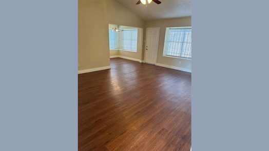 Houston 1-story, 3-bed 4855 Beechaven Street-idx