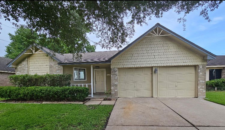 Houston 1-story, 3-bed 16703 Sentinel Drive-idx