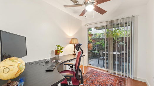 Houston 3-story, 3-bed 6928 Yellowstone Way Drive-idx