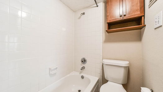 Houston 1-story, 2-bed 2750 Holly Hall Street 1507-idx