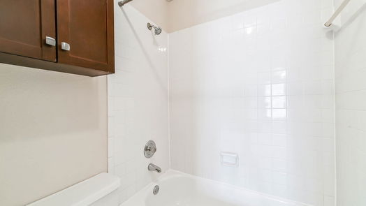 Houston 1-story, 2-bed 2750 Holly Hall Street 1507-idx