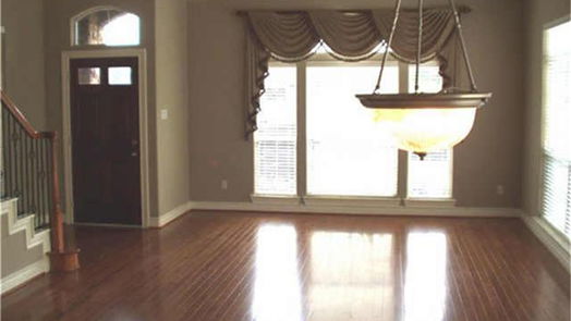 Houston 2-story, 3-bed 9107 Creekstone Lake Drive E-idx