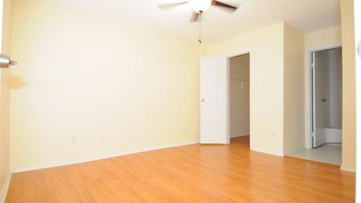 Houston 1-story, 2-bed 2750 Holly Hall Street 1510-idx