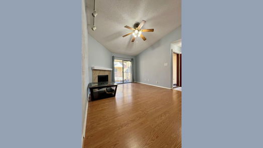 Houston 1-story, 2-bed 2120 El Paseo Street 3206-idx