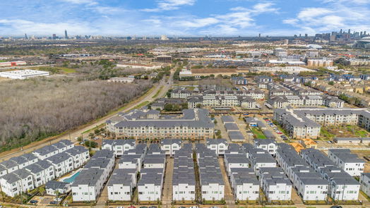 Houston 3-story, 3-bed 2806 Grand Fountains Drive A-idx