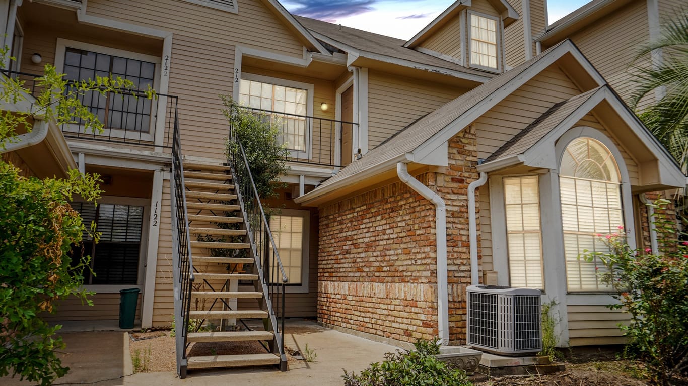 Houston 2-story, 1-bed 2300 Old Spanish Trail 2123-idx