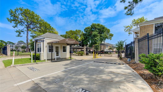 Houston 1-story, 2-bed 2750 Holly Hall Street 1712-idx