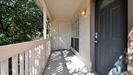 Houston 1-story, 2-bed 2626 Holly Hall Street 606-idx