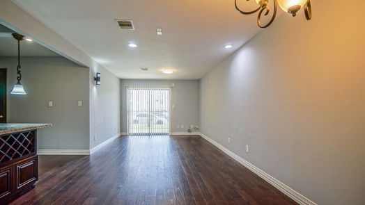 Houston 1-story, 2-bed 2832 S Bartell Drive 7-idx