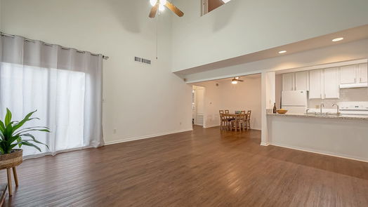 Houston 2-story, 2-bed 8100 Cambridge Street 79-idx