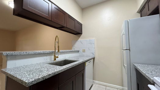 Houston 1-story, 2-bed 2626 Holly Hall Street 709-idx