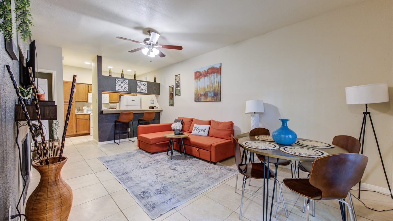 Houston 1-story, 2-bed 8055 Cambridge Street 15-idx