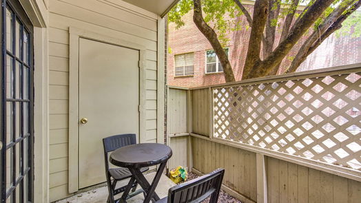 Houston 1-story, 2-bed 8055 Cambridge Street 15-idx