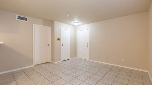 Houston 1-story, 2-bed 2750 Holly Hall Street 1710-idx