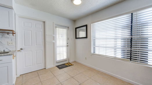 Houston 1-story, 2-bed 2750 Holly Hall Street 1712-idx