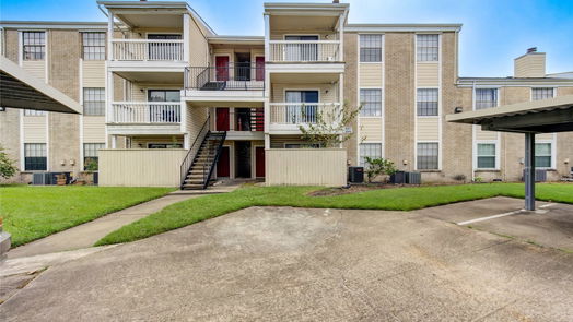 Houston 1-story, 2-bed 2750 Holly Hall Street 1007-idx