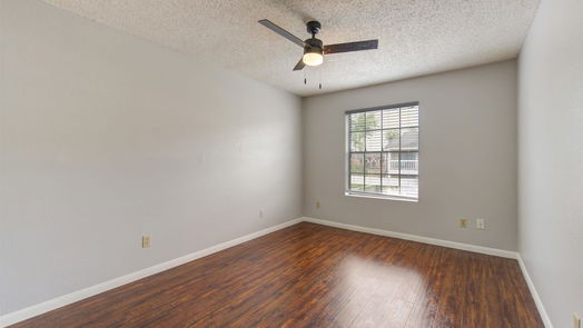 Houston 1-story, 2-bed 2750 Holly Hall Street 1007-idx