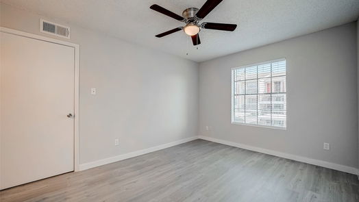 Houston 1-story, 2-bed 2750 Holly Hall Street 1207-idx