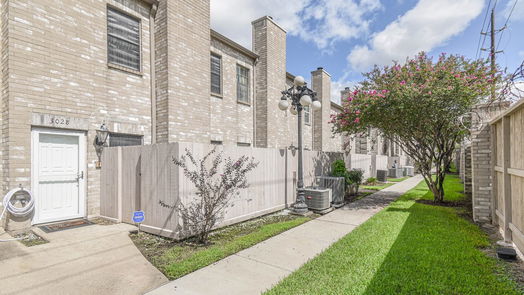 Houston 2-story, 2-bed 3028 Holly Hall Street 3028-idx