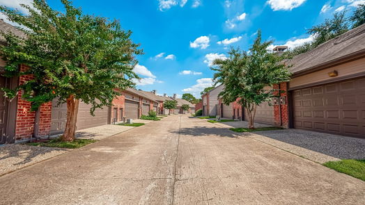 Houston 2-story, 2-bed 7447 Cambridge Street 46-idx