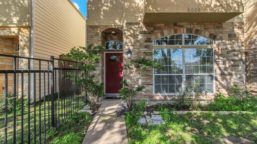 Houston 3-story, 3-bed 9006 Lakes At 610 Drive-idx