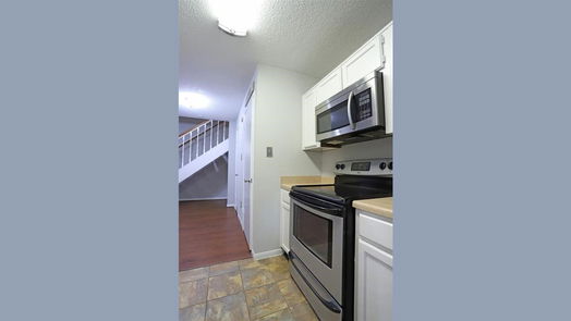 Houston 2-story, 1-bed 2121 Hepburn Street 309-idx