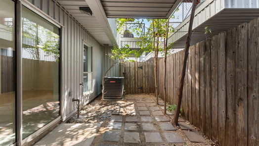 Houston 3-story, 2-bed 6935 Ardmore Street-idx