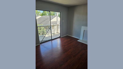 Houston 1-story, 2-bed 2750 Holly Hall Street 1015-idx