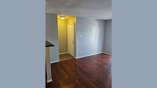 Houston 1-story, 2-bed 2750 Holly Hall Street 1015-idx