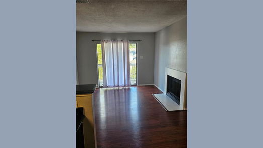 Houston null-story, 2-bed 2750 Holly Hall Street 1015-idx
