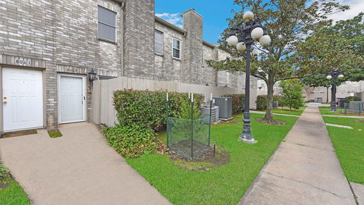 Houston 2-story, 2-bed 8063 El Mundo Street 8063-idx