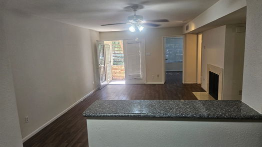 Houston 1-story, 2-bed 2425 Holly Hall Street A6-idx