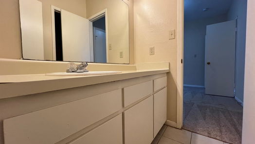 Houston null-story, 2-bed 2626 Holly Hall Street 709-idx