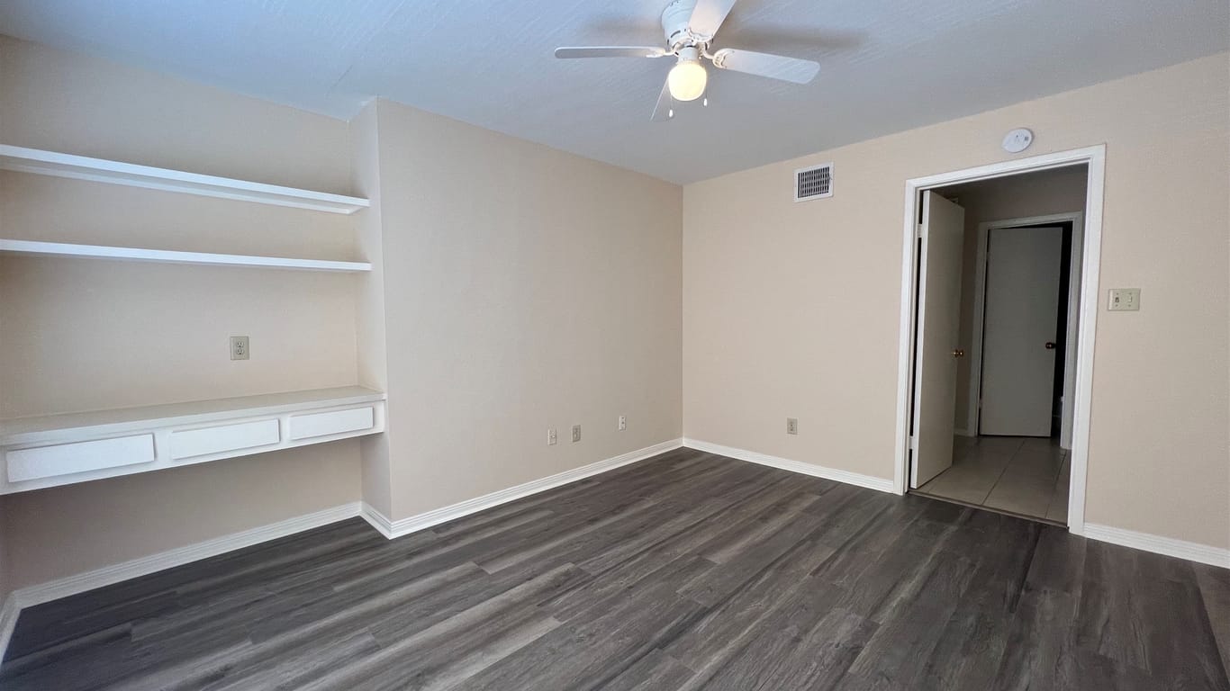 Houston null-story, 1-bed 2626 Holly Hall Street 1011-idx