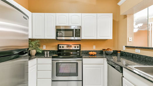 Houston 1-story, 1-bed 1330 Old Spanish Trail 2206-idx