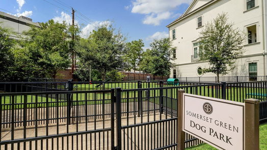 Houston 3-story, 3-bed 3505 Ridgeway Valley Lane-idx