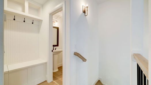 Houston 3-story, 3-bed 3505 Ridgeway Valley Lane-idx