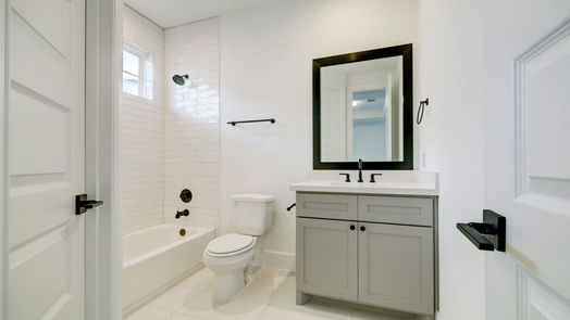Houston 3-story, 3-bed 3505 Ridgeway Valley Lane-idx