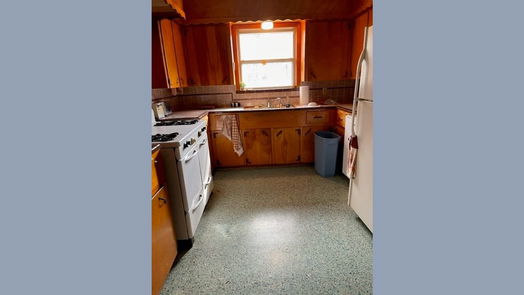 Houston 1-story, 3-bed 8745 Fairbend Street-idx