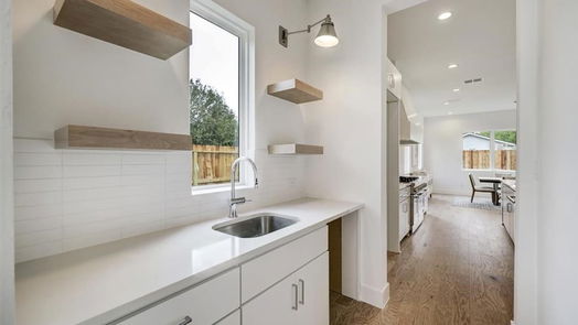 Houston 2-story, 5-bed 6401 Teluco Street-idx