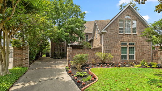 Houston 3-story, 4-bed 33 Inverness Park Way-idx