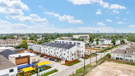 Houston 4-story, 4-bed 1618 Ojeman Road B-idx