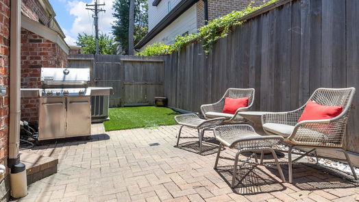 Houston 2-story, 3-bed 7526 Woodvine Place Court-idx