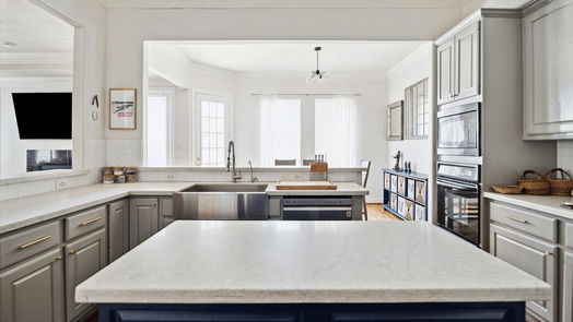 Houston 2-story, 3-bed 7526 Woodvine Place Court-idx