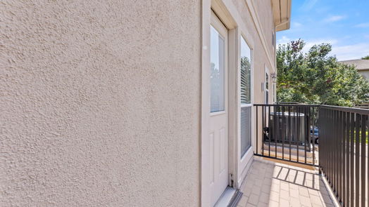 Houston 3-story, 3-bed 1721 French Village Drive-idx