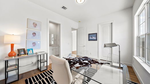 Houston 3-story, 4-bed 3704 Somerset York Lane-idx